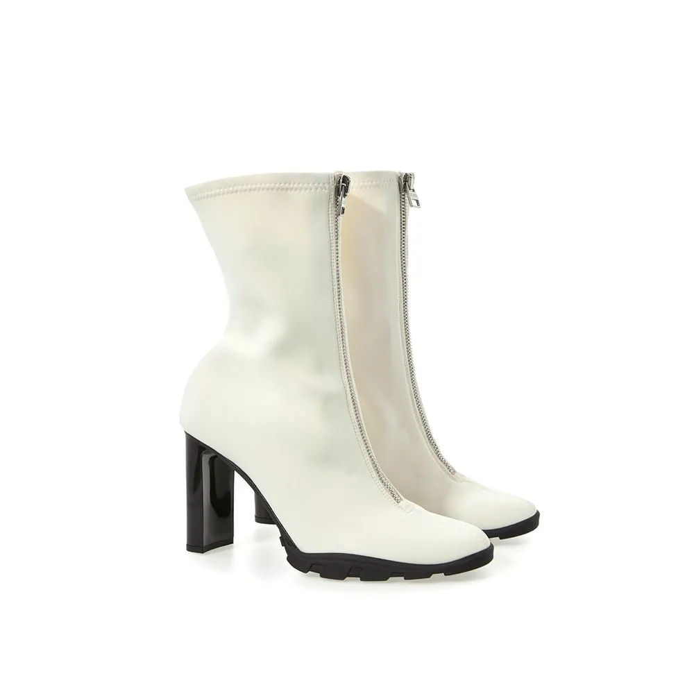 Alexander McQueen Elegant Neoprene Ankle Boots in Women's White