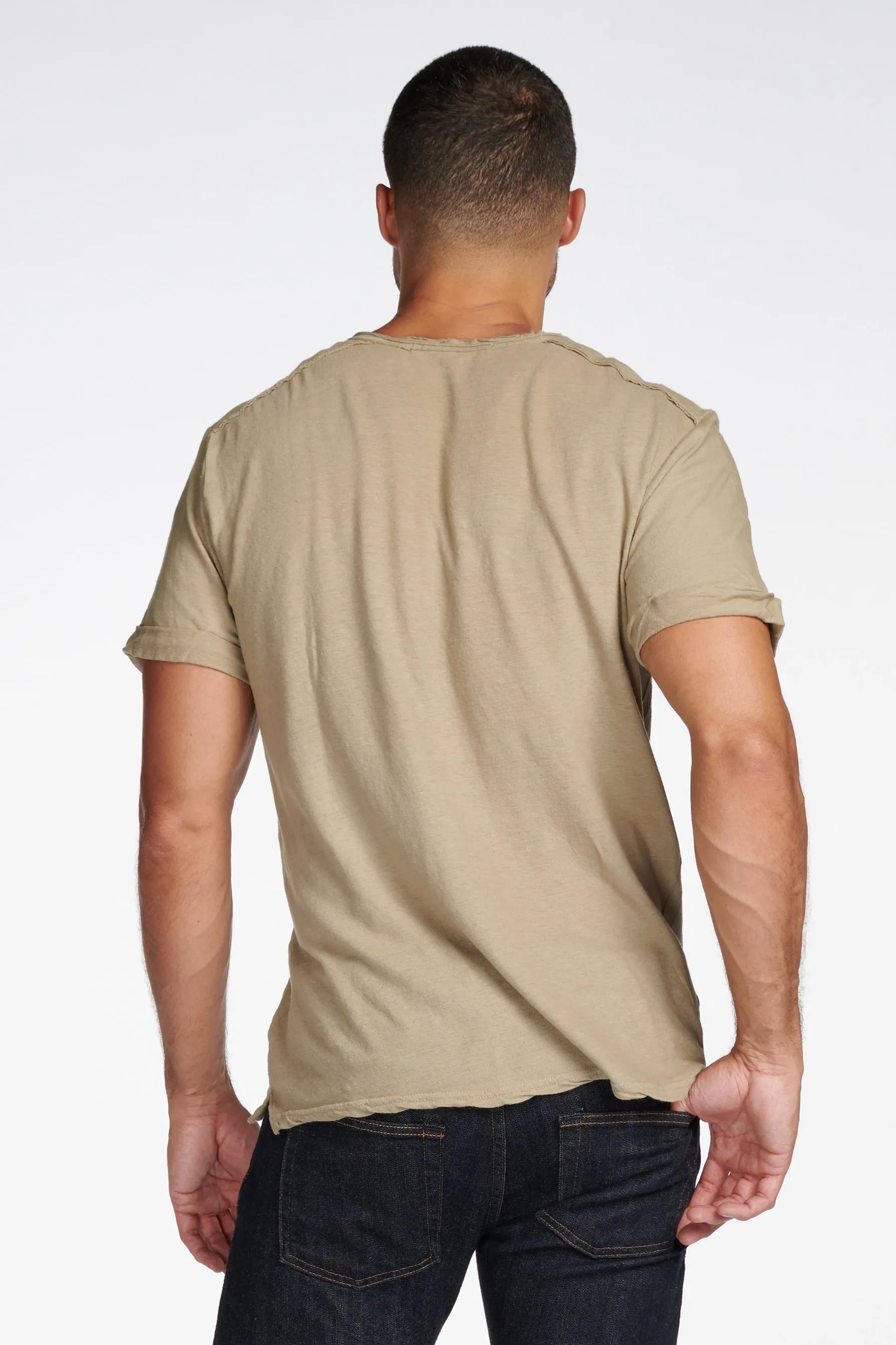 Men's Linen Blend Raw Edge Split V-Neck Tee