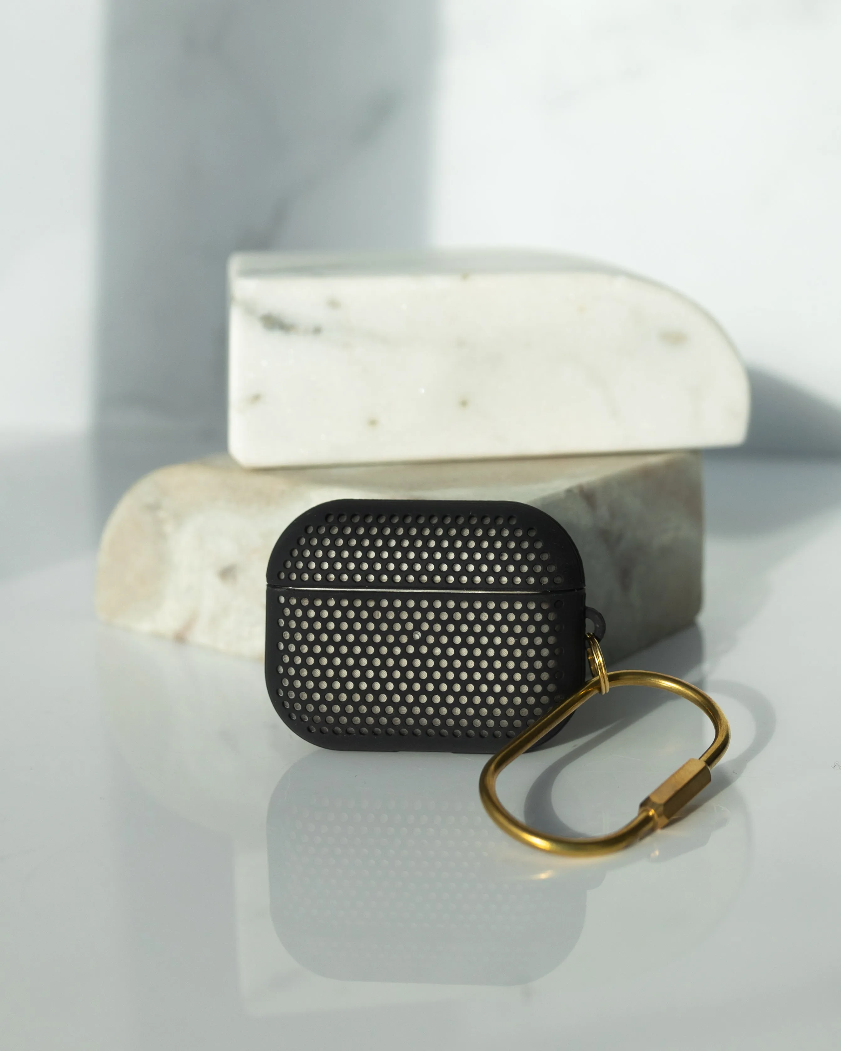 Mesh Matte Black Airpod Case